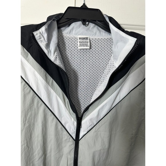 PINK Victoria's Secret Black Logo Zip Windbreaker Jacket Black White Gray XS - Picture 8 of 16